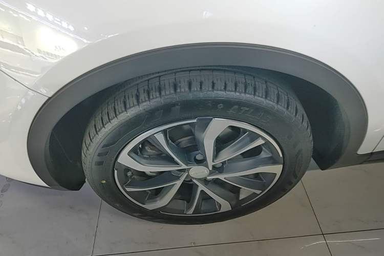 Used Geely Auto Emgrand GS 2020 1.4T CVT Ya Exterior 4