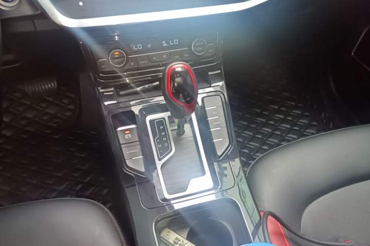 Used Geely Auto Emgrand GS 2020 1.4T CVT Ya Gear Lever