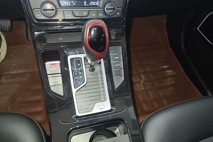 Used Geely Auto Emgrand GS 2020 1.4T CVT Ya Gear Lever