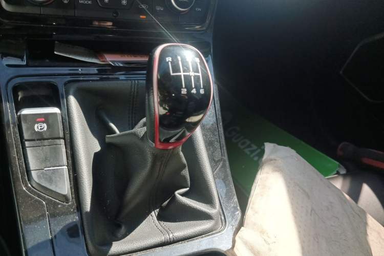 Used Geely Auto Emgrand GS 2020 1.4T Manual Ya Gear Lever