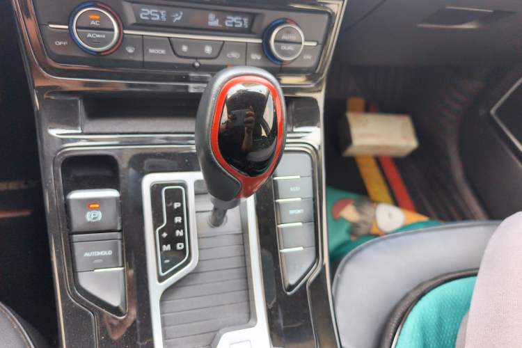 Used Geely Auto Emgrand GS 2020 1.4T CVT Ya Gear Lever