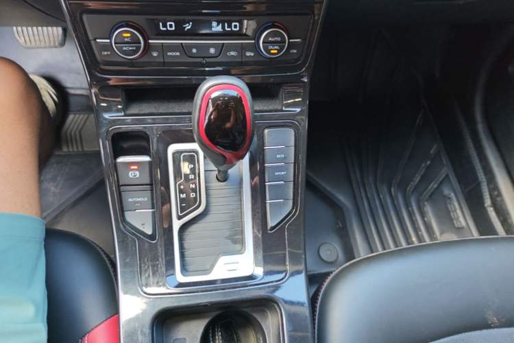 Used Geely Auto Emgrand GS 2020 1.4T CVT Ya Gear Lever