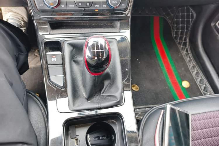 Used Geely Auto Emgrand GS 2020 1.4T Manual Ya Gear Lever