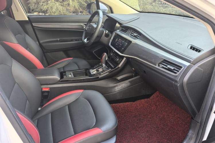 Used Geely Auto Emgrand GS 2020 1.4T CVT Ya Interior 1