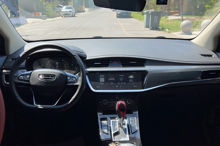 Used Geely Auto Emgrand GS 2020 1.4T CVT Ya Interior 3