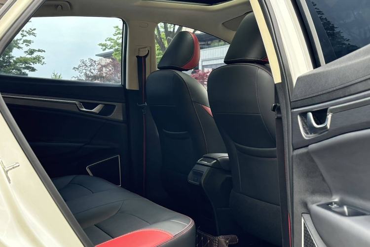 Used Geely Auto Emgrand GS 2020 1.4T CVT Ya Interior 4