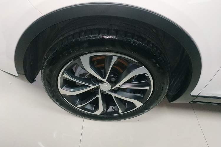 Used Geely Auto Emgrand GS 2020 1.4T CVT Ya Left Front Wheel Hub