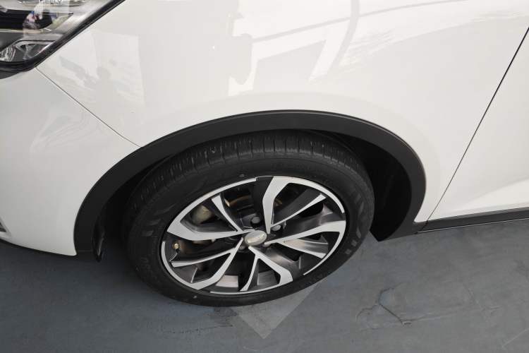 Used Geely Auto Emgrand GS 2020 1.4T CVT Ya Left Front Wheel Hub