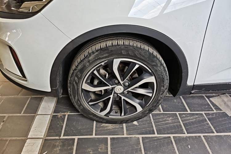 Used Geely Auto Emgrand GS 2020 1.4T CVT Ya Left Front Wheel Hub