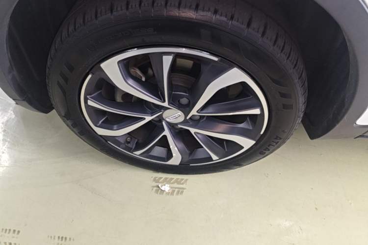 Used Geely Auto Emgrand GS 2020 1.4T CVT Active Left Front Wheel Hub