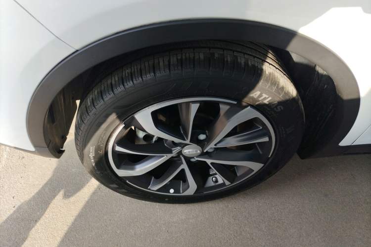 Used Geely Auto Emgrand GS 2020 1.4T CVT Ya Left Front Wheel Hub