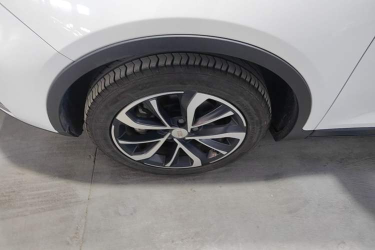Used Geely Auto Emgrand GS 2020 1.4T CVT Ya Left Front Wheel Hub