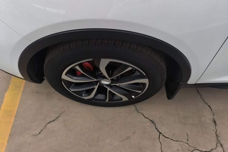 Used Geely Auto Emgrand GS 2020 1.4T CVT Active Left Front Wheel Hub