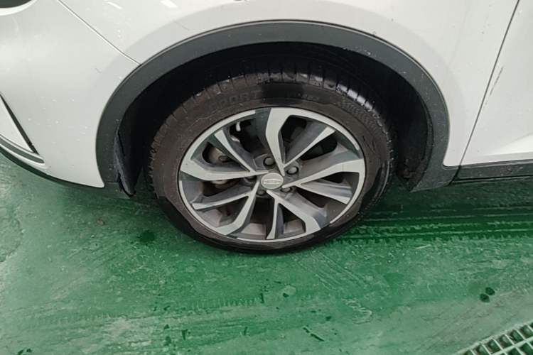 Used Geely Auto Emgrand GS 2020 1.4T CVT Ya Left Front Wheel Hub