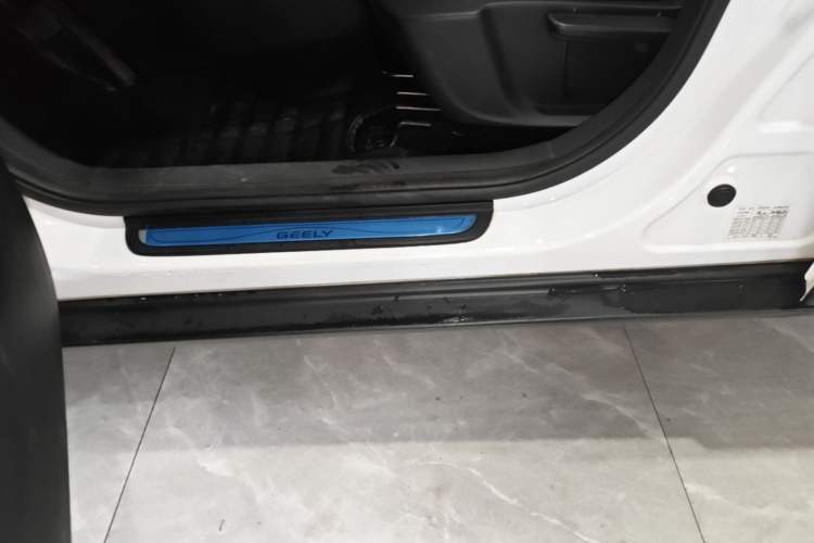 Used Geely Auto Emgrand GS 2020 1.4T CVT Ya Left Side Sill