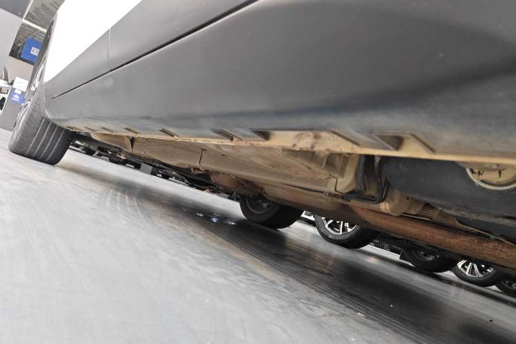 Used Geely Auto Emgrand GS 2020 1.4T CVT Ya Left Side Sill