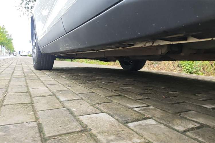 Used Geely Auto Emgrand GS 2020 1.4T CVT Ya Left Side Sill