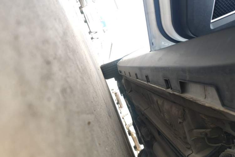 Used Geely Auto Emgrand GS 2020 1.4T CVT Ya Left Side Sill