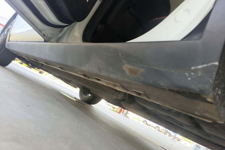 Used Geely Auto Emgrand GS 2020 1.4T CVT Ya Left Side Sill