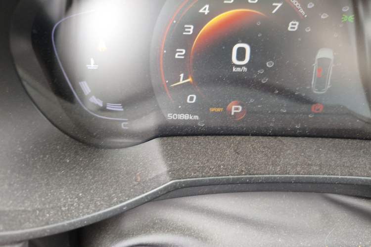 Used Geely Auto Emgrand GS 2020 1.4T CVT Active Odometer Close Up