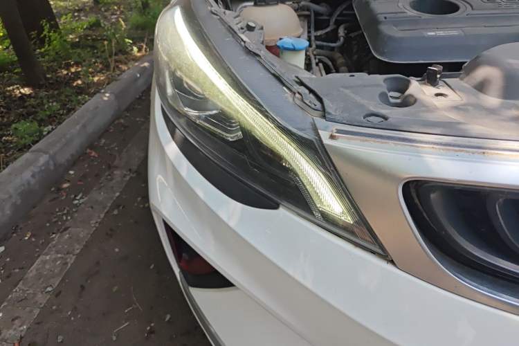 Used Geely Auto Emgrand GS 2020 1.4T CVT Ya Right Front Headlight