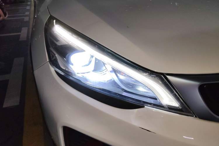 Used Geely Auto Emgrand GS 2020 1.4T CVT Ya Right Front Headlight