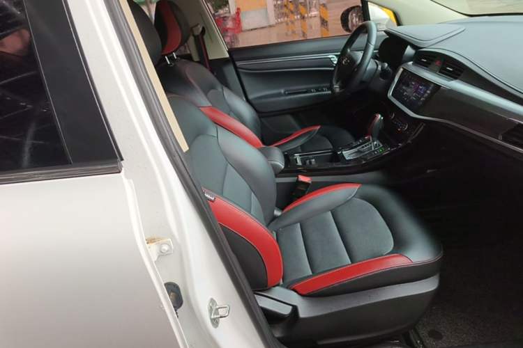 Used Geely Auto Emgrand GS 2020 1.4T CVT Ya Right Front Seat