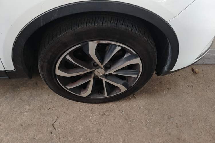 Used Geely Auto Emgrand GS 2020 1.4T CVT Ya Right Front Wheel Hub
