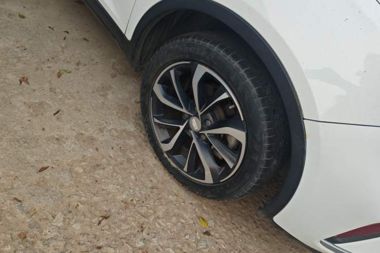 Used Geely Auto Emgrand GS 2020 1.4T CVT Ya Right Front Wheel Hub