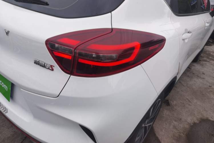 Used Geely Auto Emgrand GS 2020 1.4T CVT Ya Right Rear Taillight
