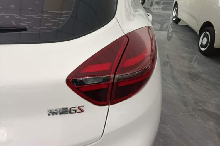 Used Geely Auto Emgrand GS 2020 1.4T CVT Ya Right Rear Taillight