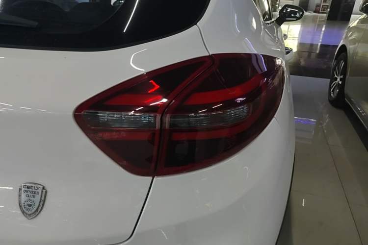 Used Geely Auto Emgrand GS 2020 1.4T CVT Ya Right Rear Taillight