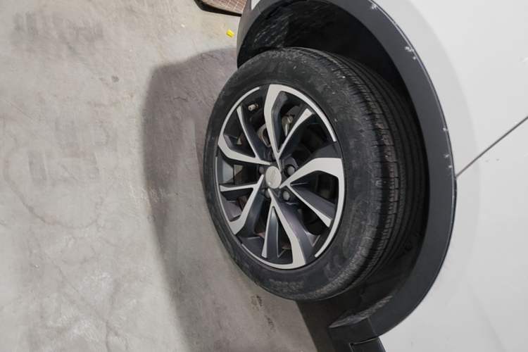 Used Geely Auto Emgrand GS 2020 1.4T CVT Ya Right Rear Wheel Hub