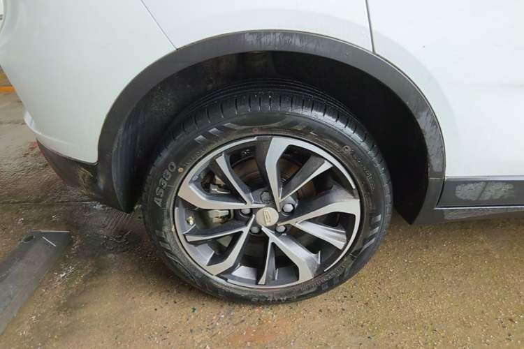Used Geely Auto Emgrand GS 2020 1.4T CVT Ya Right Rear Wheel Hub