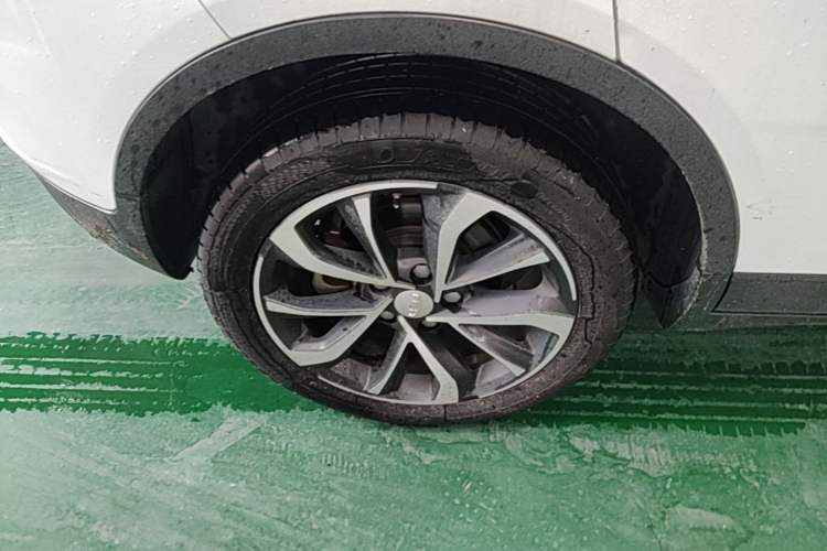 Used Geely Auto Emgrand GS 2020 1.4T CVT Ya Right Rear Wheel Hub