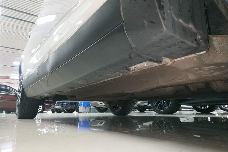Used Geely Auto Emgrand GS 2020 1.4T CVT Ya Right Side Sill