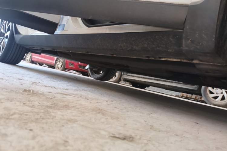 Used Geely Auto Emgrand GS 2020 1.4T CVT Ya Right Side Sill