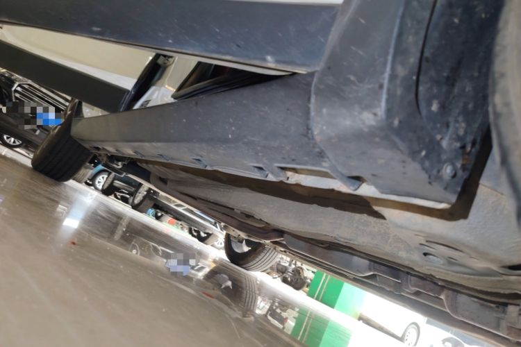 Used Geely Auto Emgrand GS 2020 1.4T CVT Ya Right Side Sill
