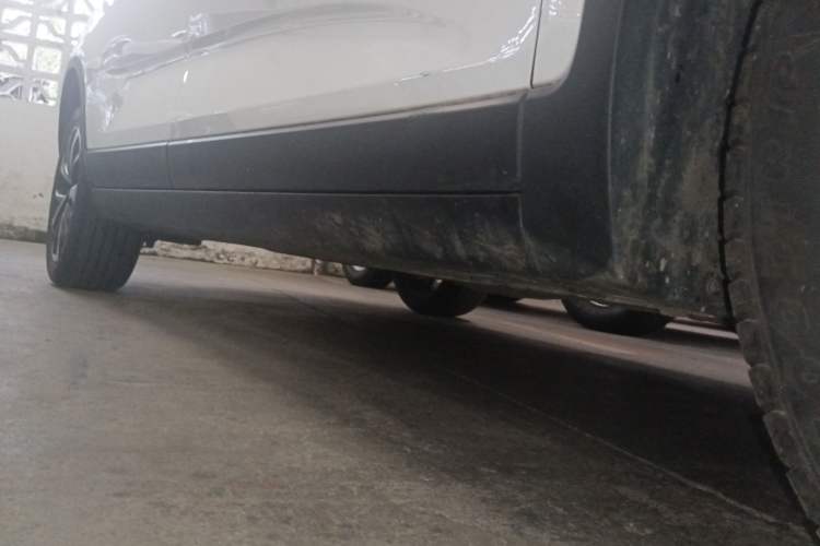 Used Geely Auto Emgrand GS 2020 1.4T CVT Ya Right Side Sill