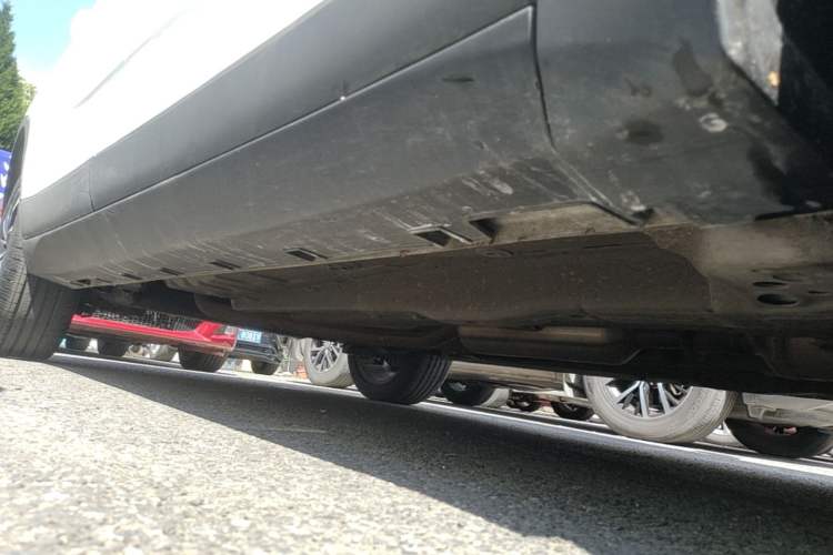 Used Geely Auto Emgrand GS 2020 1.4T CVT Ya Right Side Sill