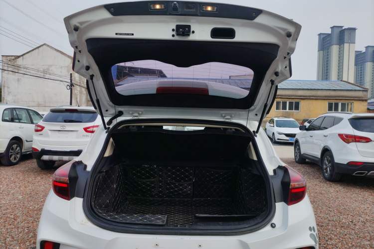 Used Geely Auto Emgrand GS 2020 1.4T Manual Ya Trunk