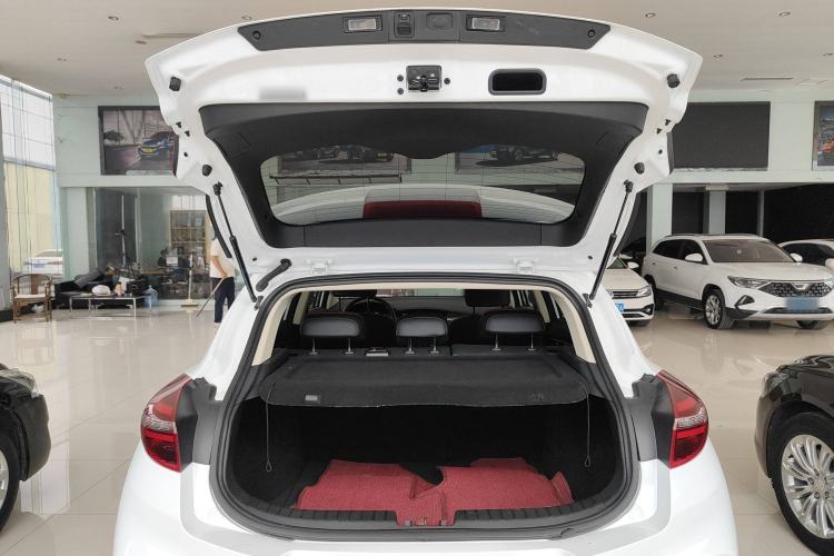 Used Geely Auto Emgrand GS 2020 1.4T CVT Ya Trunk