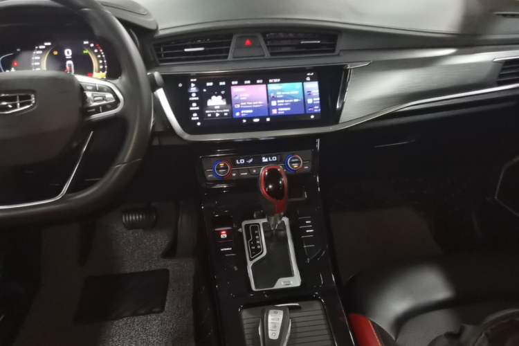 Used Geely Auto Emgrand GS 2020 1.4T CVT Ya Audio And AC Panel