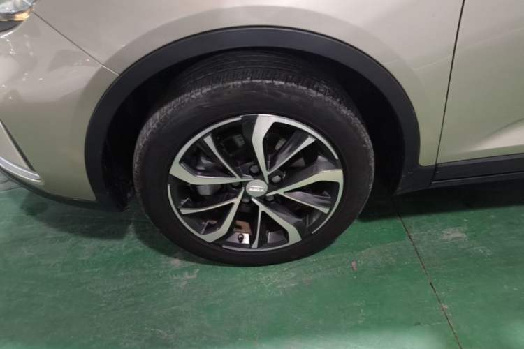 Used Geely Auto Emgrand GS 2020 1.4T Manual Ya Left Front Wheel Hub