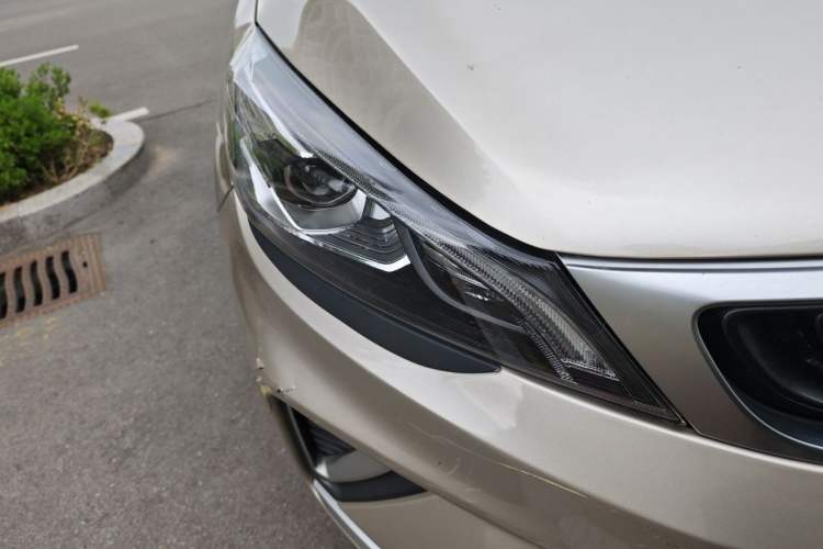 Used Geely Auto Emgrand GS 2020 1.4T CVT Ya Right Front Headlight