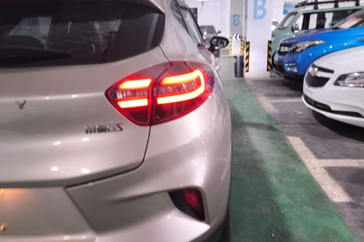 Used Geely Auto Emgrand GS 2020 1.4T Manual Ya Right Rear Taillight