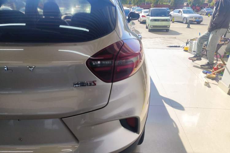 Used Geely Auto Emgrand GS 2020 1.4T CVT Ya Right Rear Taillight