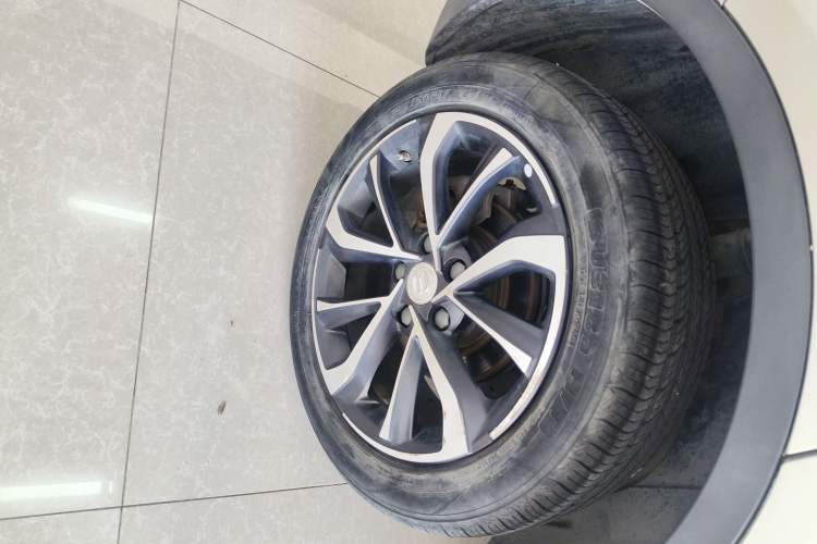 Used Geely Auto Emgrand GS 2020 1.4T CVT Ya Right Rear Wheel Hub