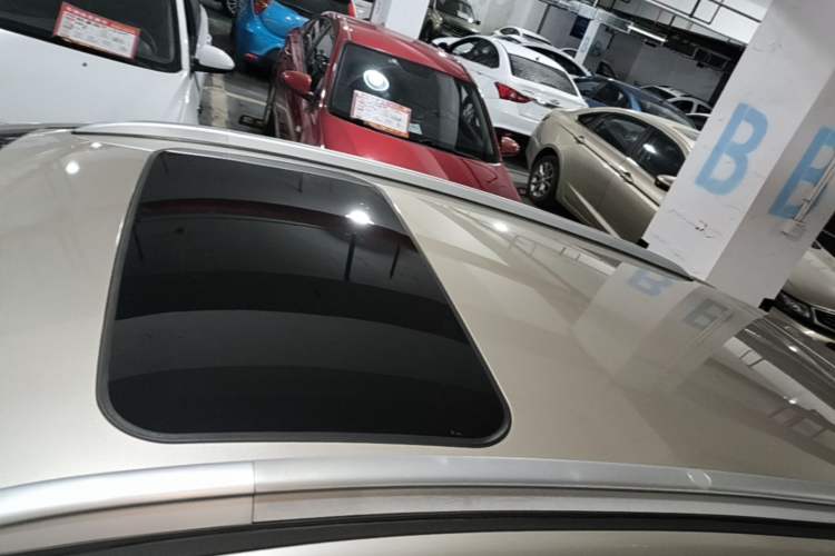 Used Geely Auto Emgrand GS 2020 1.4T Manual Ya Roof