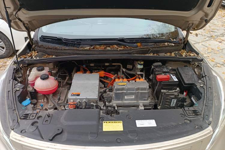 Used Geely Auto Emgrand GSe 2018 Zunshang Model Engine Bay